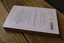 Load image into Gallery viewer, Zero Waste Home: The Ultimate Guide to Simplifying Your Life ~ Paperback book ~ By Bea Johnson