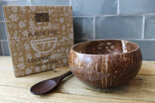 Load image into Gallery viewer, Coconut bowl & Spoon set ~ By Jungle Culture