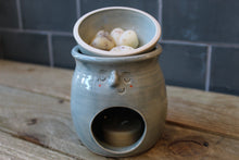 Load image into Gallery viewer, Stoneware face oil burner ~ By croucherli