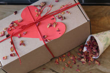 Load image into Gallery viewer, Tea lovers Gift Set ~ By Unsealed