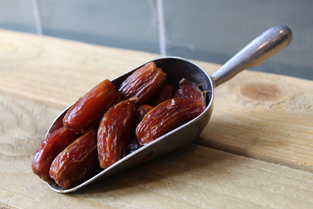 Dates ~ Deglet Noir ~ Per 100g