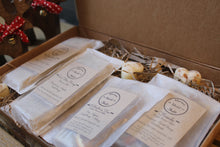 Load image into Gallery viewer, Wax melts Christmas gift Set
