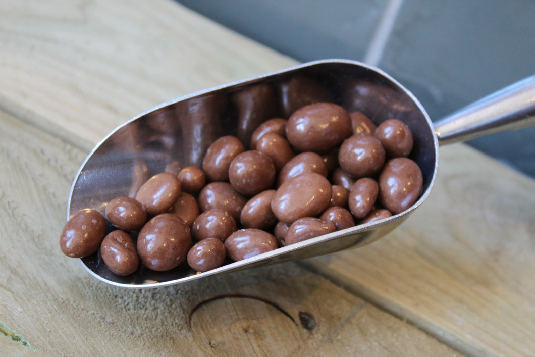 Chocolate Peanuts and Raisins ~ Per 100g