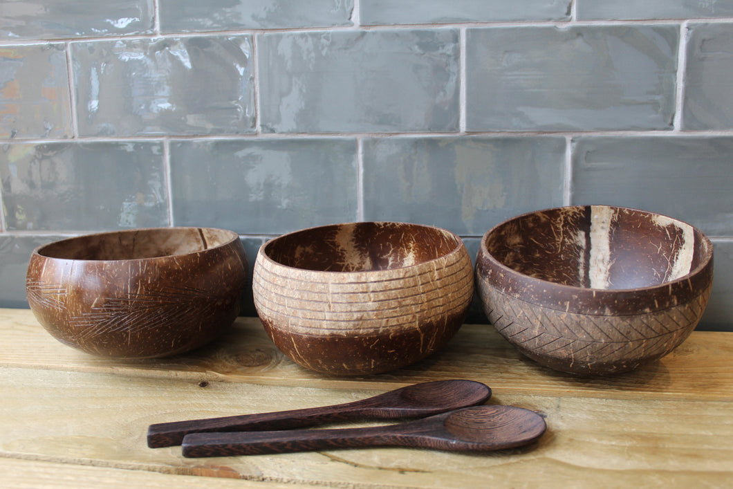 Coconut bowl & Spoon set ~ By Jungle Culture