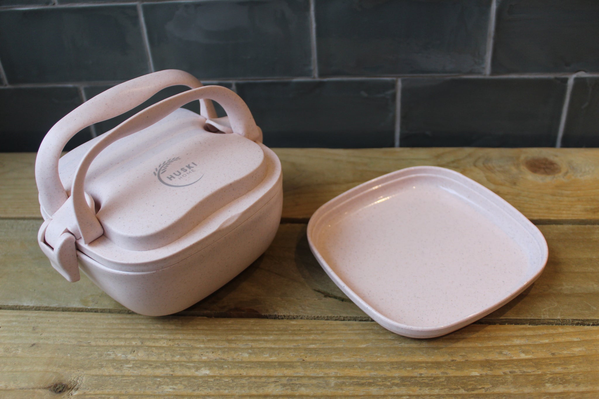 Multi-compartment reusable lunch box in duck egg – Huski Home